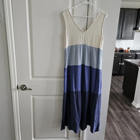 Marine Layer Corrine Maxi Dress - Picture 5 of 7